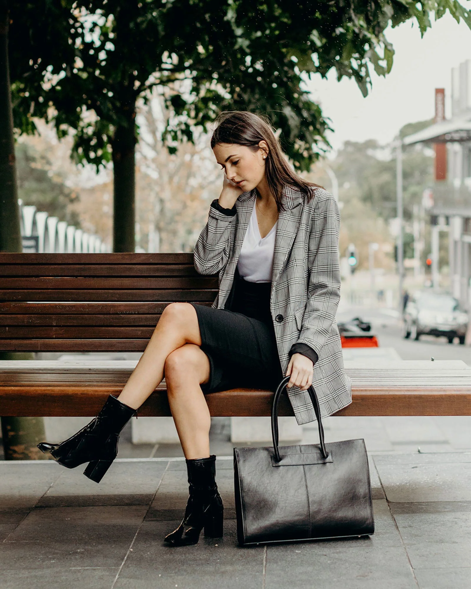 Florence Jet – Leather Work Tote - Image 9